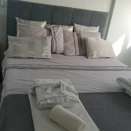 Luxury Comfort4