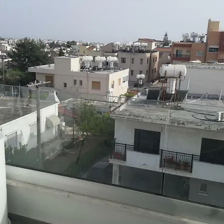 Luxury Comfort4 דירה פאפוס