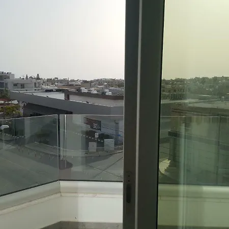 דירה Luxury Comfort4 *